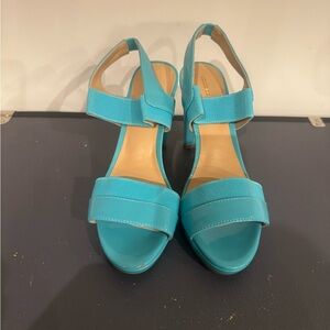Liz Claiborne Turquoise Sandals